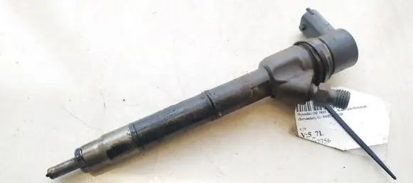 Hyundai i30 Fuel injector 0445110320 33800-2A900