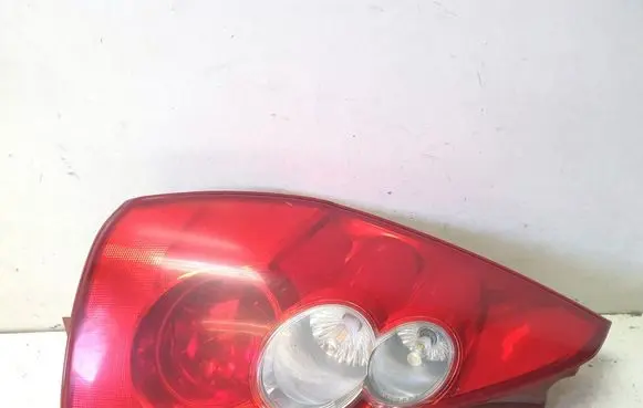 Mazda 5 Rear/tail lights C23551160