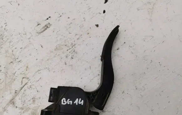 Mercedes-Benz Sprinter W906 Accelerator throttle pedal