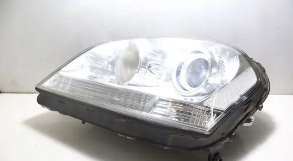 Mercedes-Benz ML W164 Headlight/headlamp 1EL263036-01