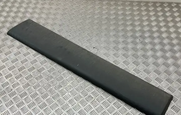 Opel Vivaro Sliding door trim (molding) 8200036093 91165348