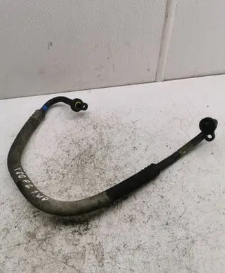 Volvo V70 Air conditioning (A/C) pipe/hose 30738723