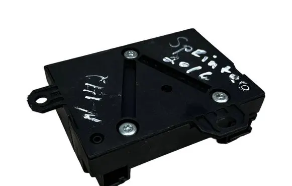 Mercedes-Benz Sprinter W906 Fuel injection pump control unit/module A0009003101 A0009014000 A2C53406807