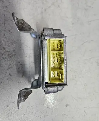 Toyota Yaris Airbag control unit/module B91700D080 209996102