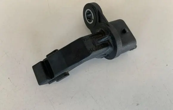 Mercedes-Benz CLA C117 X117 W117 Crankshaft position sensor A2709050600