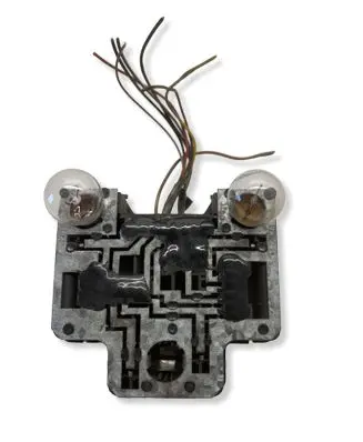 Volkswagen Transporter - Caravelle T4 Tail light bulb cover holder 701945257