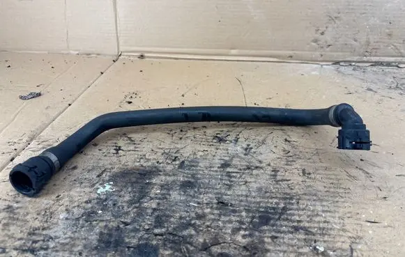 BMW X1 E84 Engine coolant pipe/hose 1437865