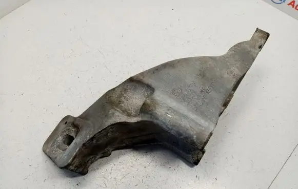 BMW X5M E70 Engine mounting bracket 22116780148 22116852868 22116882036