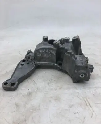 Opel Astra L Generator/alternator bracket 9808696680