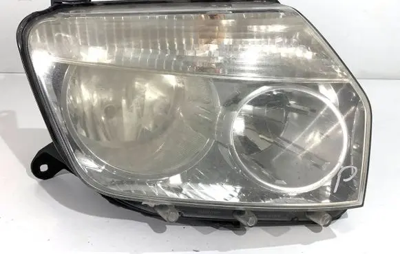 Dacia Duster II Headlight/headlamp 260100067R
