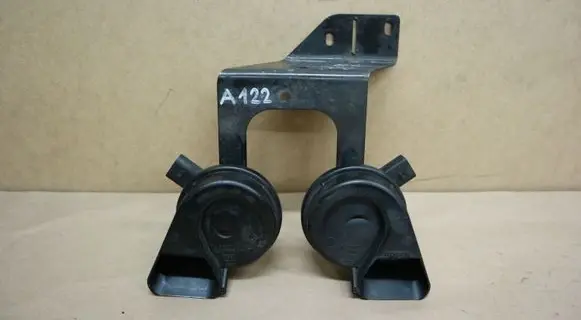 Audi A6 S6 C6 4F Horn signal 4F0951223