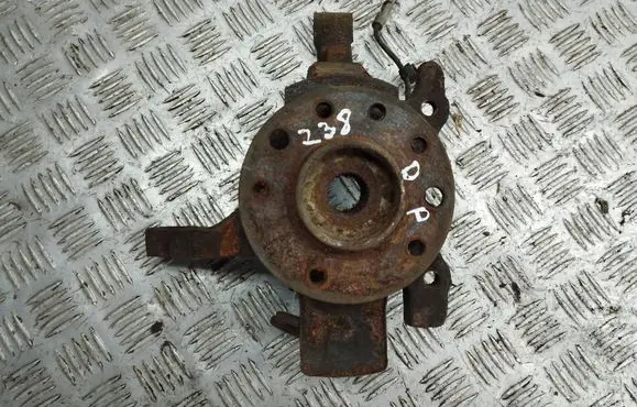Opel Astra H Front wheel hub