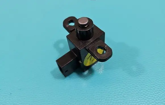 Tesla Model 3 Interior temperature sensor 1045664-04-E IMPRK1436941