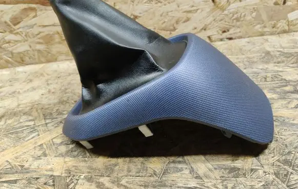 Hyundai i10 Gear lever shifter trim leather/knob 84651B4000