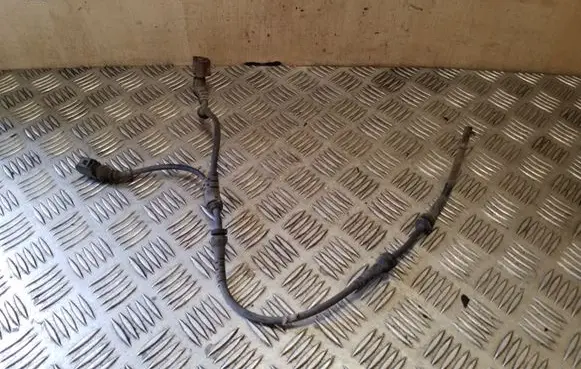 Volkswagen PASSAT CC Rear ABS sensor wiring 
