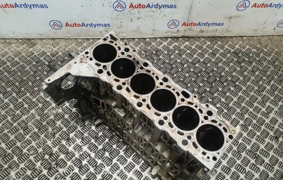 BMW 5 E60 E61 Engine block 0413973 11110413973 23236775