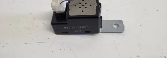 Hyundai ix35 Horn signal 957103K000