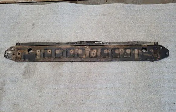 Volvo V70 Bottom radiator support slam panel 31265124