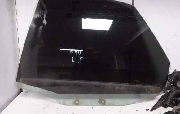 Volvo S40, V40 Front door window glass four-door 448908