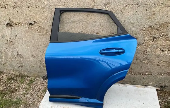 Ford Puma Rear door