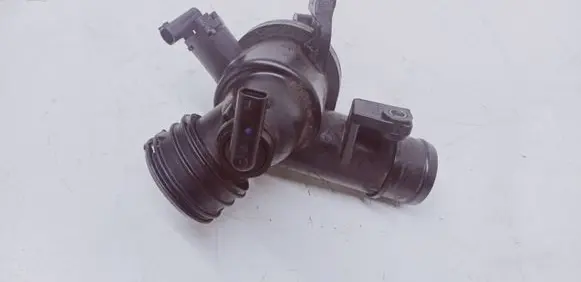 Mercedes-Benz E W212 Thermostat/thermostat housing A6512000615