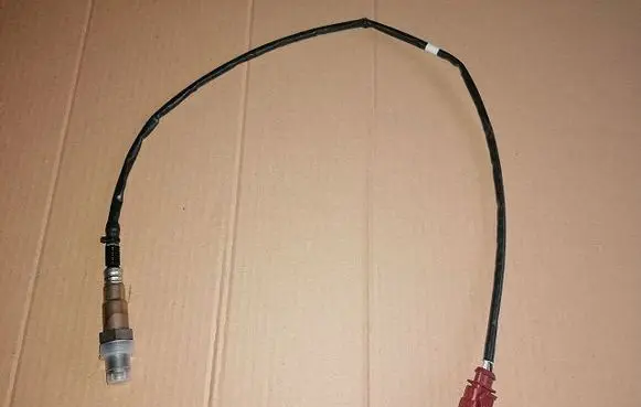 Audi A4 S4 B5 8D Lambda probe sensor 0258010255