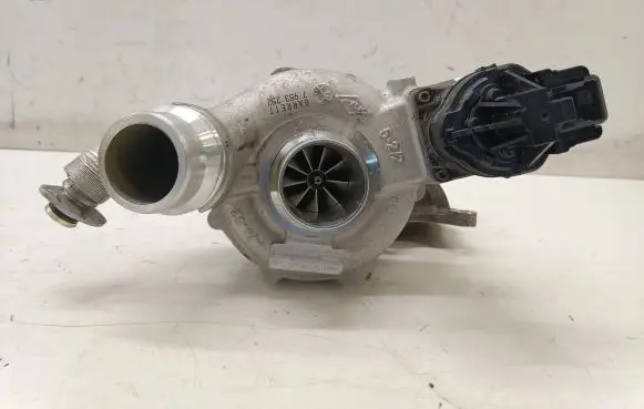 BMW 3 G20 G21 Turbo 9845814 7953252