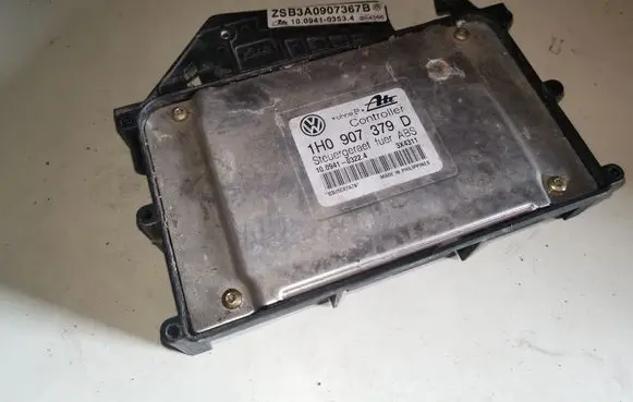 Volkswagen PASSAT B4 ABS control unit/module 1H0907379D