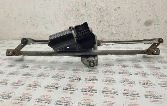 Audi A6 S6 C5 4B Front wiper linkage and motor