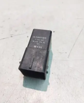 Peugeot 308 Glow plug pre-heat relay 9640469680 51252002