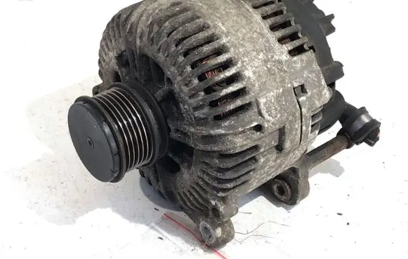 Volkswagen PASSAT B6 Generator/alternator 021903026L