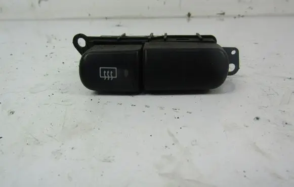 Mitsubishi Carisma Windscreen/window heater switch 