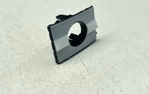 Seat Leon (5F) Rear glass lock/latch Q714 5F9919486G
