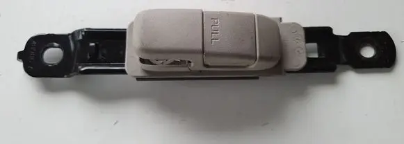 Nissan Pulsar Seat belt adjustment motor 