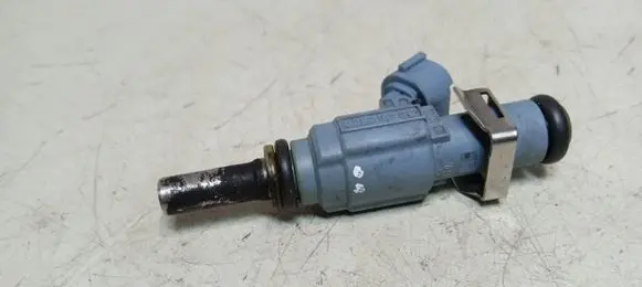 Audi A3 S3 8P Fuel injector 0280157012 022906031J