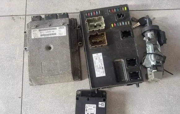 Ford Transit Engine control unit/module 6C1112A650AH