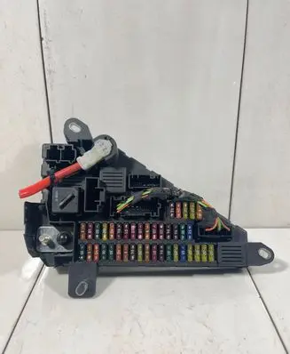 BMW 5 E60 E61 Fuse module 913883001