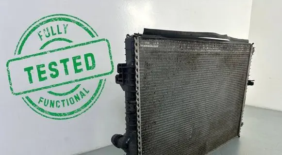 Volkswagen Tiguan Coolant radiator 5Q0121251HM 21102016 FZ493005