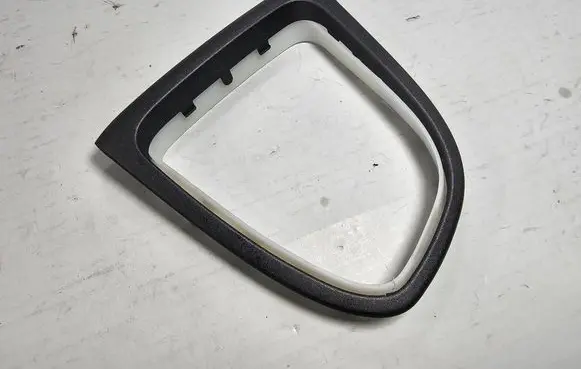 Renault Captur Gear shifter surround trim plastic 300353205