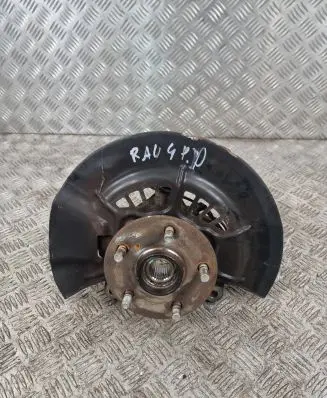 Toyota RAV 4 (XA50) Front wheel hub