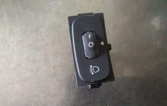 Renault Espace - Grand espace IV Headlight level height control switch 8200147868