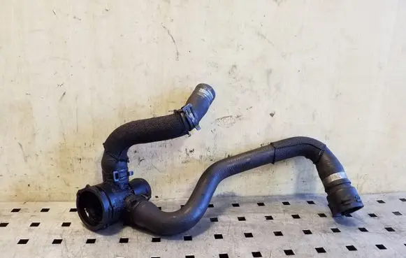 Audi Q5 SQ5 Engine coolant pipe/hose