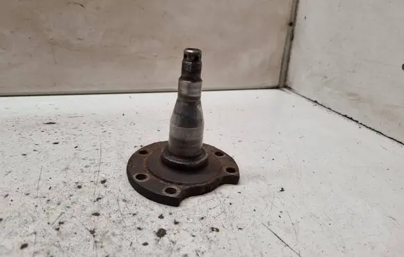 Audi A6 S6 C4 4A Stub axle 