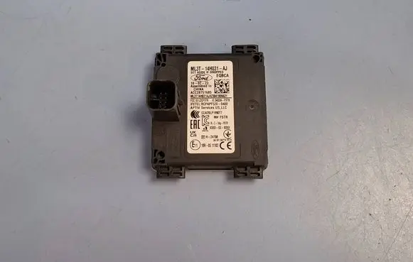 Ford Mustang Mach-E Blind spot module ML3T14H031AJ ACC28751685