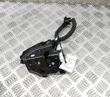 Audi A4 S4 B9 8W Coupe door lock (next to the handle) 8X2837015D