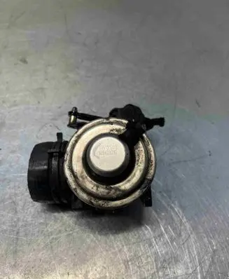 Audi A3 S3 8L EGR valve 038131501e