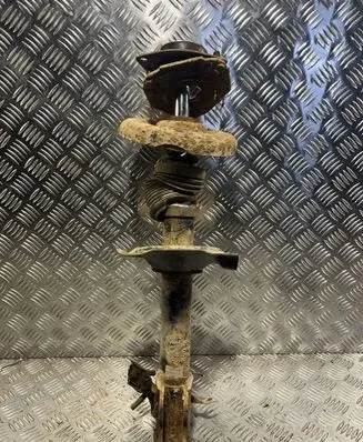 Nissan X-Trail T30 Front shock absorber/damper