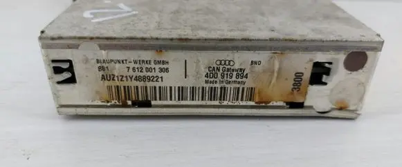 Audi A8 S8 D2 4D GPS navigation control unit/module 4D0919894 7261001306