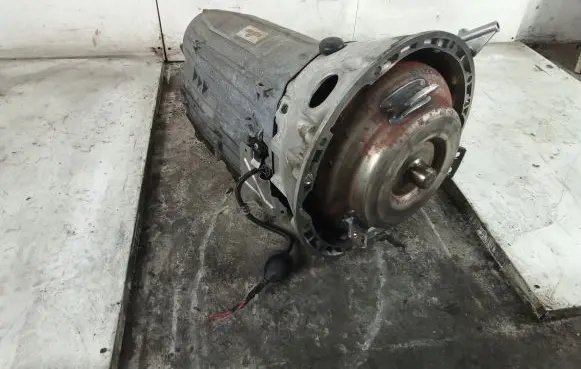 Mercedes-Benz E A207 Automatic gearbox 2072701400