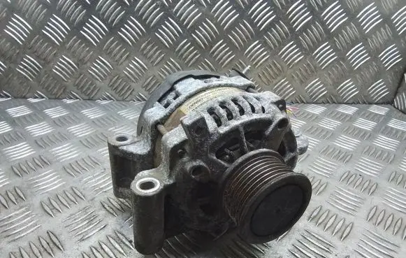 Toyota Verso Generator/alternator 270600R071